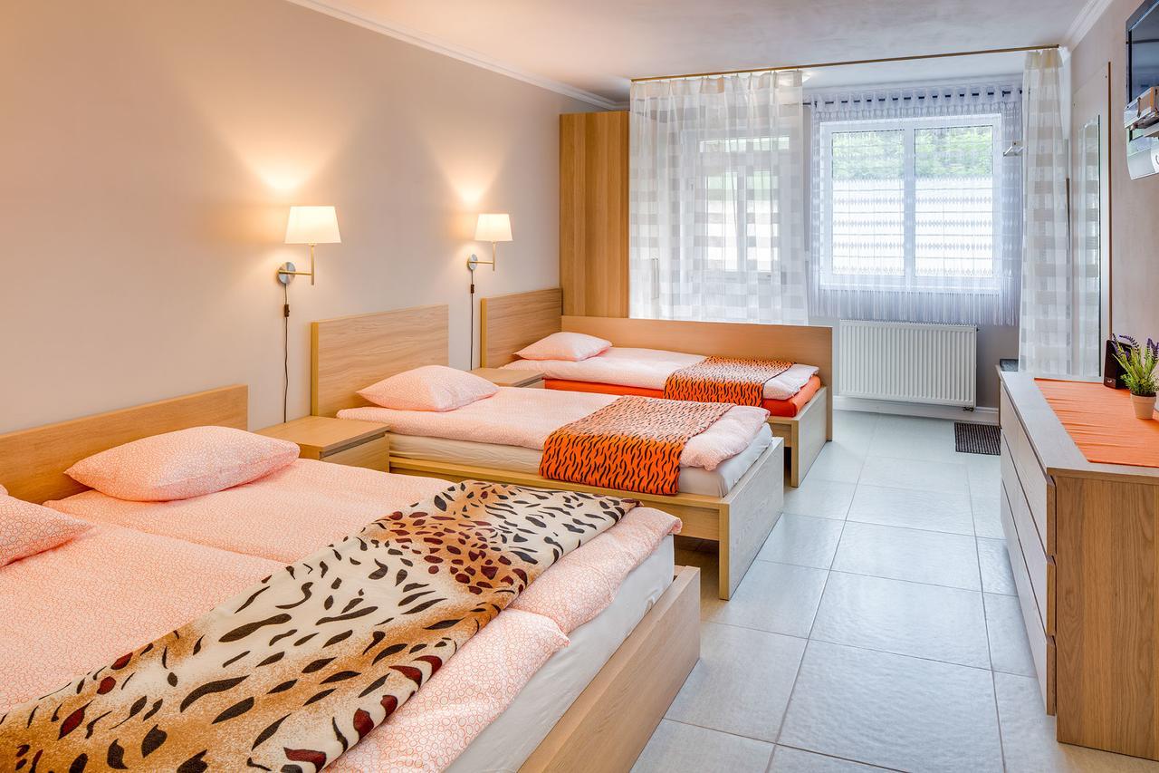 Apartements Studio 964 Líbeznice Extérieur photo
